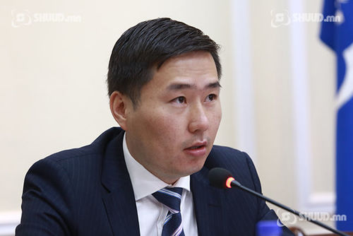 Таван орон сууц, хоёр ТЭРБУМЫН жилийн орлоготой Б.Батдаваа